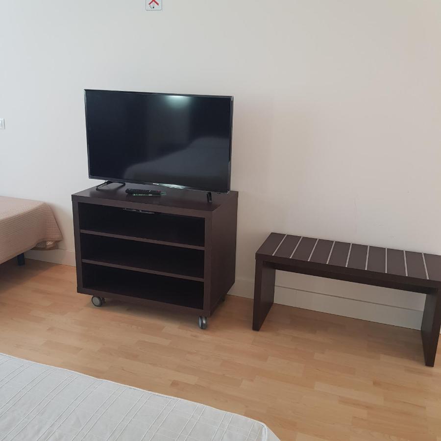 Hotel Puerta De La Serrania Lliria Bagian luar foto